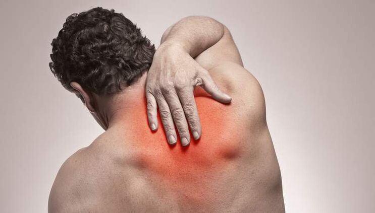back pain in the shoulder blade area